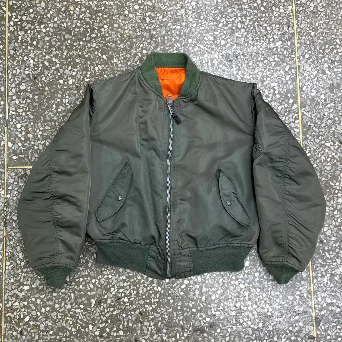 90s USA 알파 MIL-J-82790J MA-1 자켓 L | 브랜드 중고거래